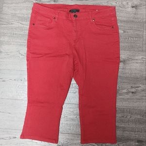 **sold** Like new LB size 16 red pedal crop jeans